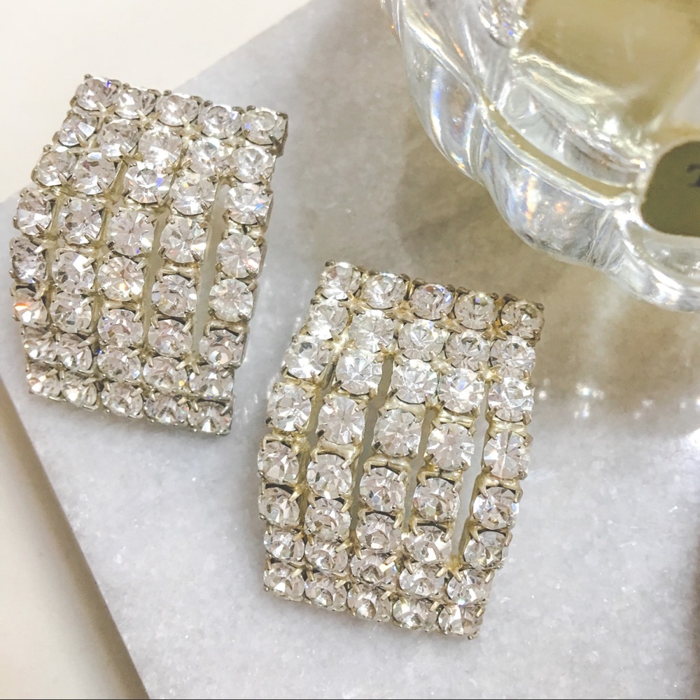 VINTAGE Rhinestone Earrings